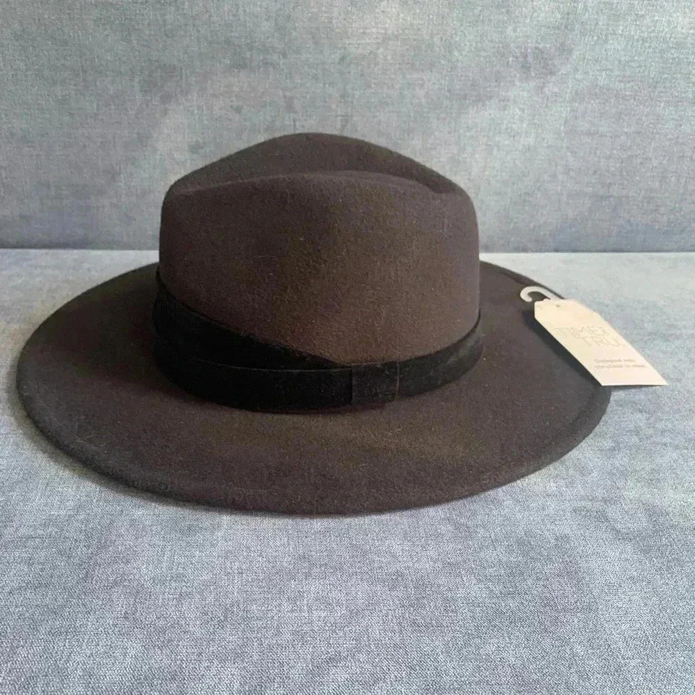 Woman’s Time & Tru Black Velvet Band Panama Fall Hat New One Size